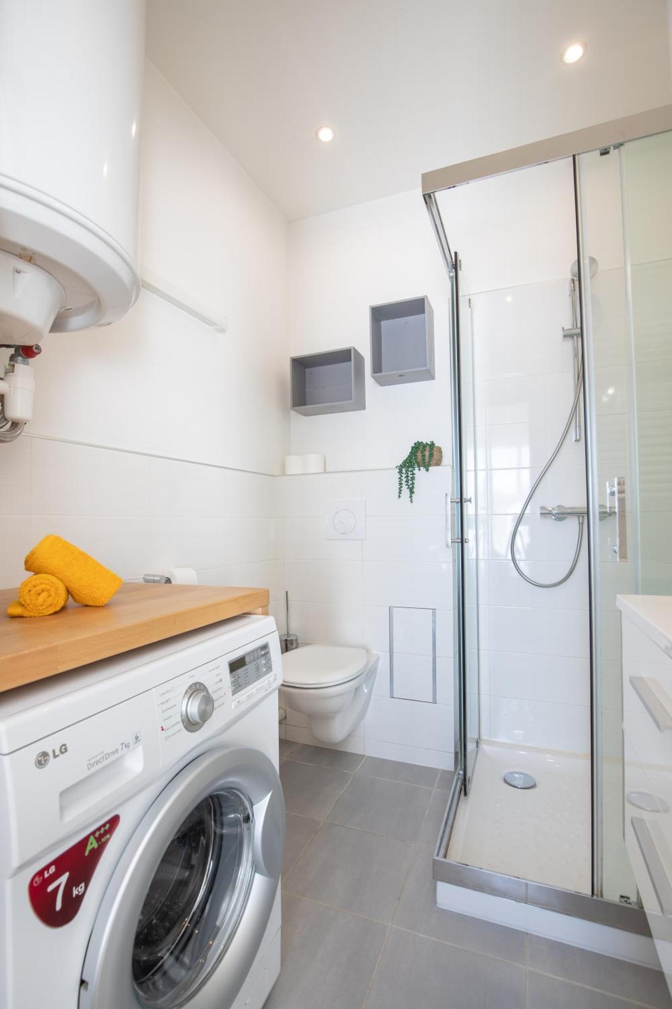 Le Partage Des Eaux - 4 Couchages - Hypercentre - Clim - Wifi Apartment L'Isle-sur-la-Sorgue Ngoại thất bức ảnh