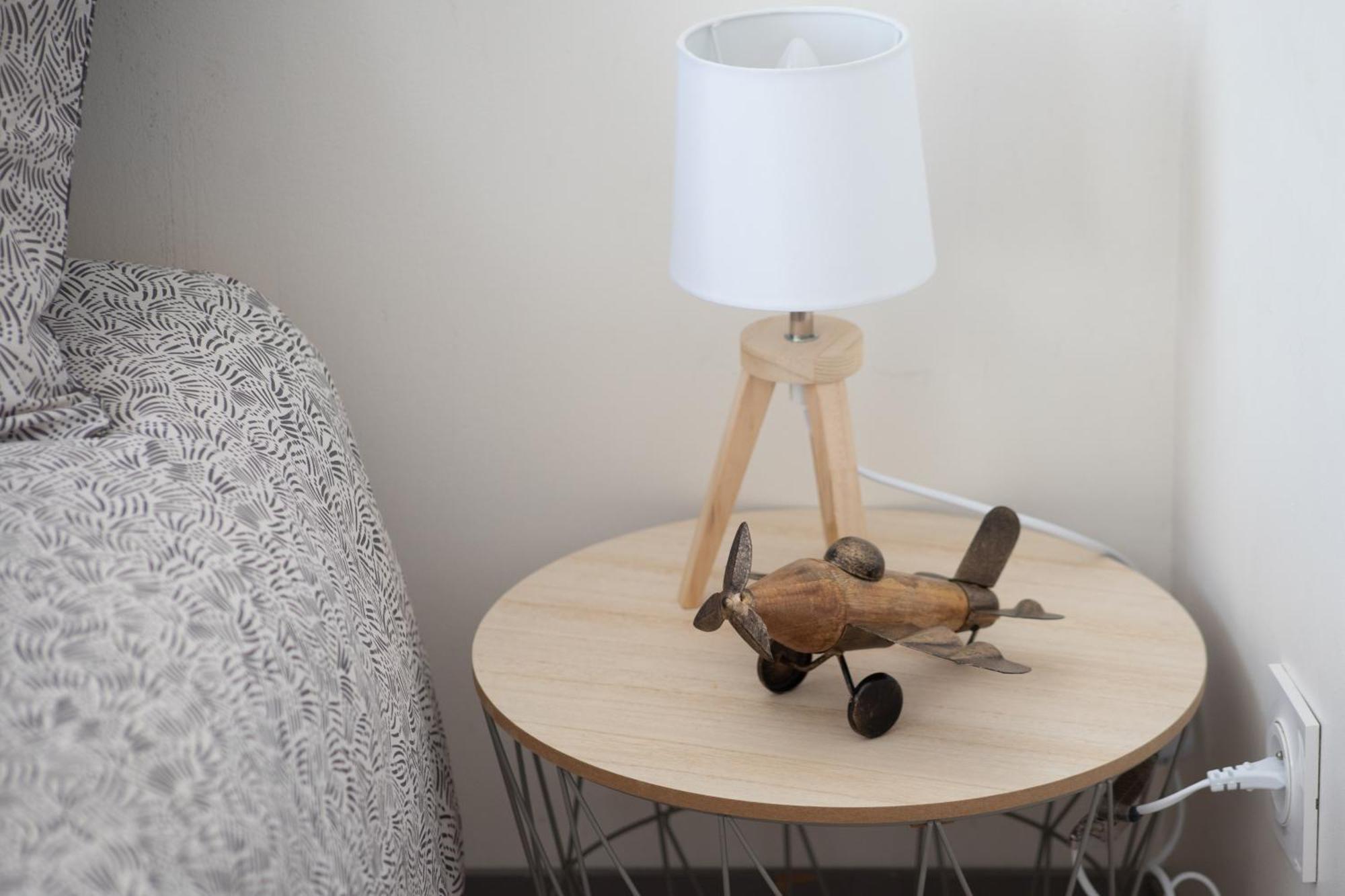 Le Partage Des Eaux - 4 Couchages - Hypercentre - Clim - Wifi Apartment L'Isle-sur-la-Sorgue Ngoại thất bức ảnh
