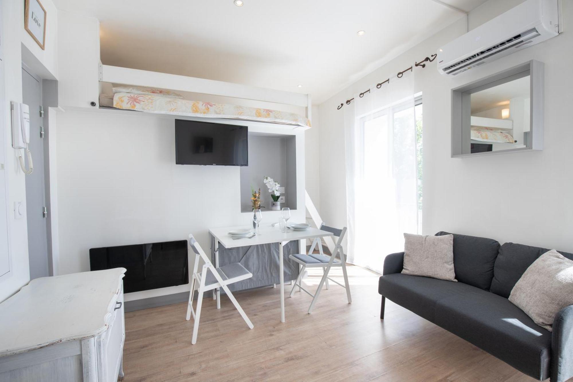 Le Partage Des Eaux - 4 Couchages - Hypercentre - Clim - Wifi Apartment L'Isle-sur-la-Sorgue Ngoại thất bức ảnh