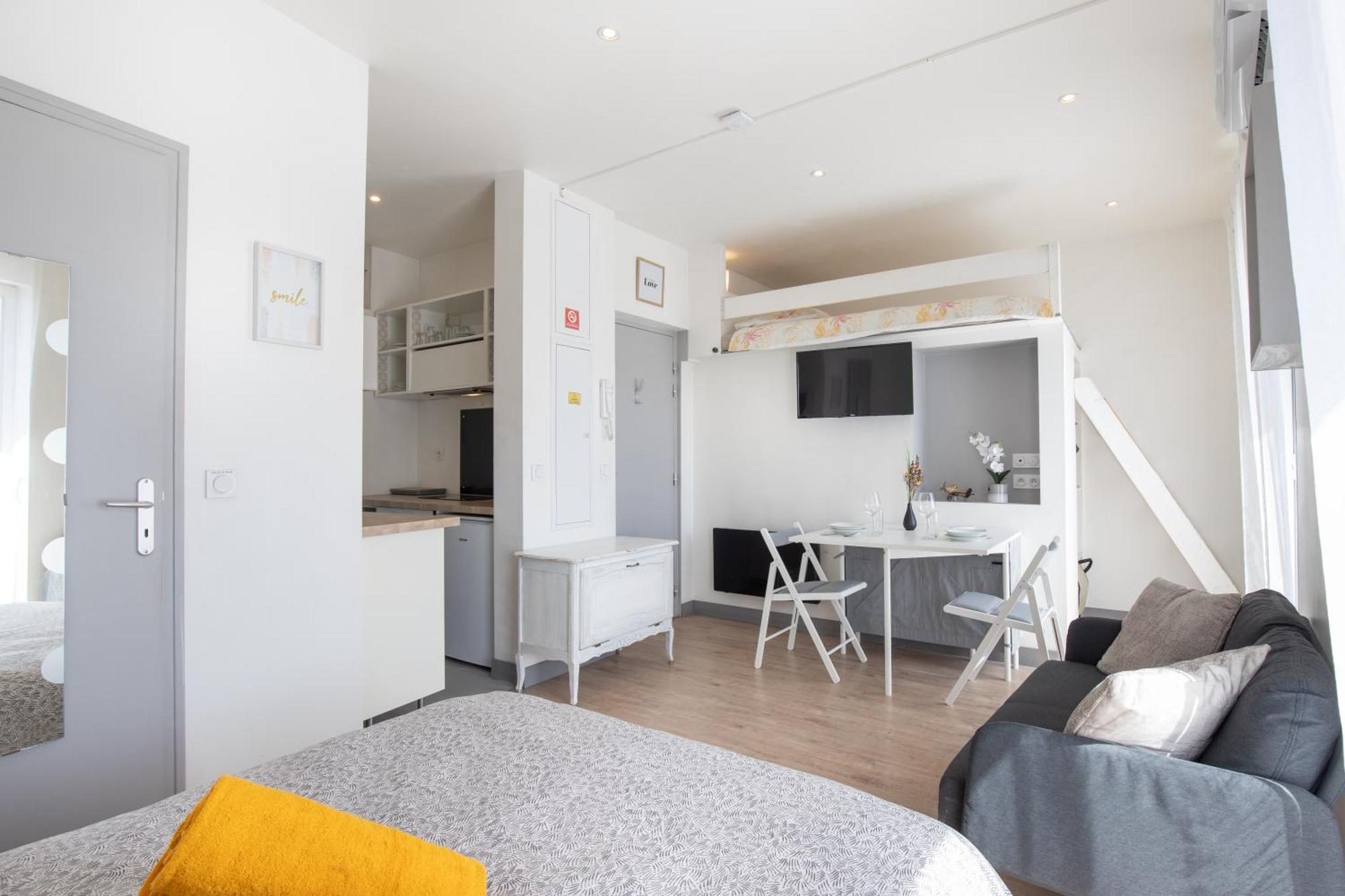 Le Partage Des Eaux - 4 Couchages - Hypercentre - Clim - Wifi Apartment L'Isle-sur-la-Sorgue Ngoại thất bức ảnh